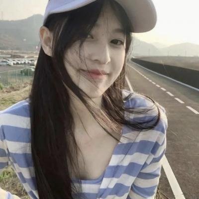 酷爱电影的庞波小姐